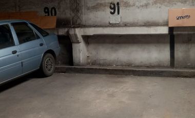 VENTA COCHERA EN MICROCENTRO