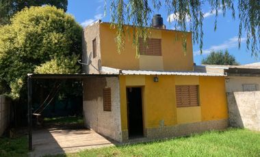 REMAX VENDE CASA QUINTA EN SAUCE VIEJO