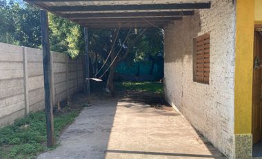 REMAX VENDE CASA QUINTA EN SAUCE VIEJO