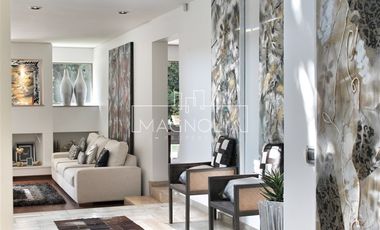 Casa en Arriendo en Santa María de Manquehue, Vitacura
