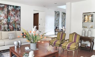 Casa en Arriendo en Santa María de Manquehue, Vitacura
