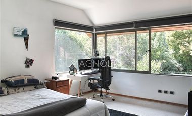 Casa en Arriendo en Santa María de Manquehue, Vitacura