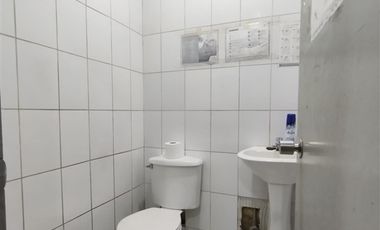 Local Comercial en Venta en Oportunidad en Sector Industrial!!...
