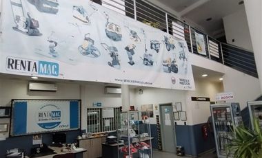 Local Comercial en Venta en Oportunidad en Sector Industrial!!...