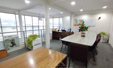 Local Comercial en Venta en Oportunidad en Sector Industrial!!...