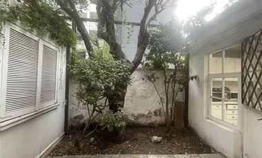 Casa en Venta en CALIFORNIA/AV. RICARDO LYON