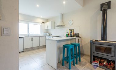 venta Casa Costa Esmeralda Senderos 4 dormitorios