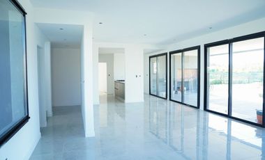 CASA EN VENTA SAN SEBASTIAN
