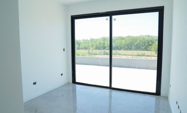 CASA EN VENTA SAN SEBASTIAN