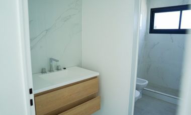 CASA EN VENTA SAN SEBASTIAN