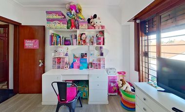 Casa chalet venta Quilmes,6 ambientes APTO CRÉDITO