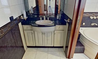 Casa chalet venta Quilmes,6 ambientes APTO CRÉDITO