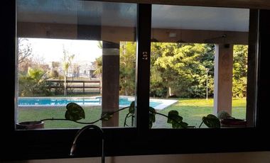 CASA 4 AMB Bo LAS CORTADERAS-LUJÁN-APTO CRÉDITO