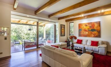 Casa en Arriendo en El Amancai 500