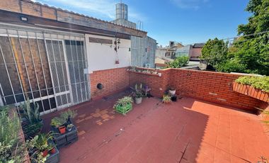 Alquiler PH de 3 AMBIENTES EN LANUS OESTE