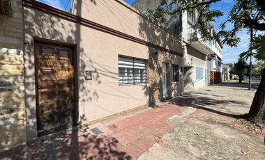 Alquiler PH de 3 AMBIENTES EN LANUS OESTE
