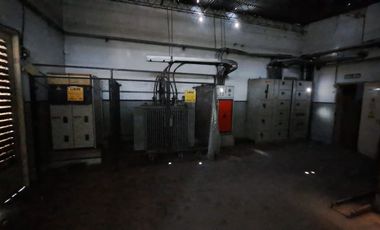 VENTA NAVE INDUSTRIAL MERLO OFIC SALIDA A 3 CALLES