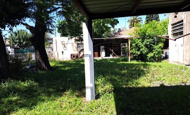 VENTA NAVE INDUSTRIAL MERLO OFIC SALIDA A 3 CALLES