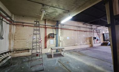 VENTA NAVE INDUSTRIAL MERLO OFIC SALIDA A 3 CALLES