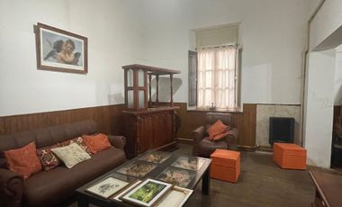 SE VENDE CASA EN JUAN JOSE PASO