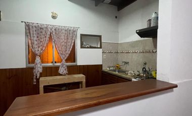 SE VENDE CASA EN JUAN JOSE PASO