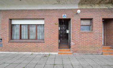Venta PH 2 amb con cochera  Peralta Ramos Oeste