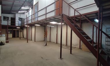 Oficina en Arriendo en San Gumercindo 327
