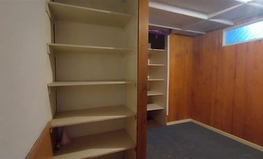Oficina en Arriendo en San Gumercindo 327