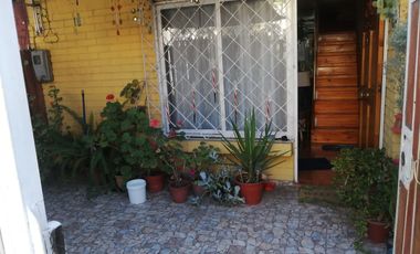 COMODA CASA A LA VENTA EN CONCHALI