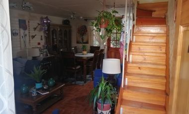 COMODA CASA A LA VENTA EN CONCHALI