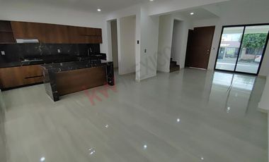 Casa en Venta – Diseño Moderno y Alberca en Zona Norte Poniente