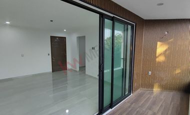 Casa en Venta – Diseño Moderno y Alberca en Zona Norte Poniente