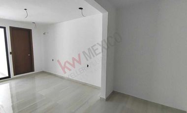 Casa en Venta – Diseño Moderno y Alberca en Zona Norte Poniente