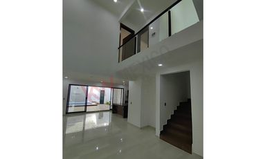 Casa en Venta – Diseño Moderno y Alberca en Zona Norte Poniente