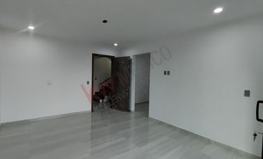 Casa en Venta – Diseño Moderno y Alberca en Zona Norte Poniente