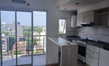 Hermoso semipiso 2 amb. al frente con balcon