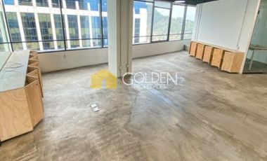 Oficina en Arriendo en AV. ANDRES BELLO