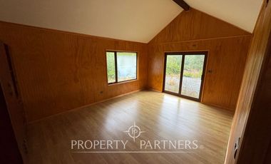 Casa en parcela entre bosques y ríos, sector Colonia Tres Puentes