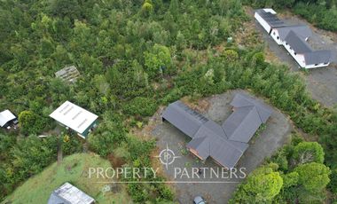 Casa en parcela entre bosques y ríos, sector Colonia Tres Puentes