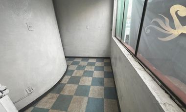 Amplio local comercial en Planta Alta