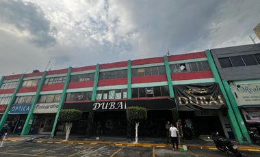 Amplio local comercial en Planta Alta