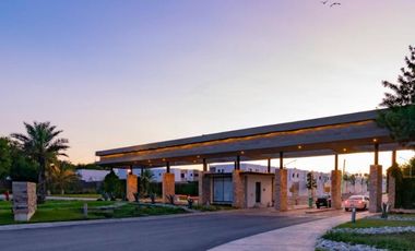 CASA EN VENTA EN ESTANCIAS VALLE DE PLATA APODACA