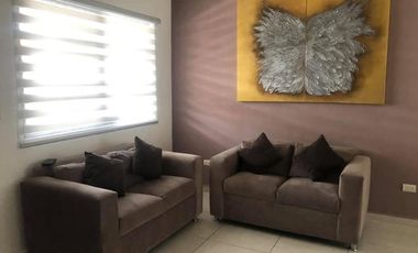 CASA EN VENTA EN ESTANCIAS VALLE DE PLATA APODACA