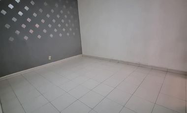 Casa en Renta Ubicada en Fuentes del Valle