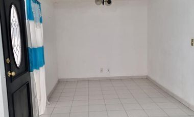Casa en Renta Ubicada en Fuentes del Valle