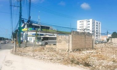 TERRENO COMERCIAL EN VENTA EN CANCUN SOBRE AV HUAYACAN