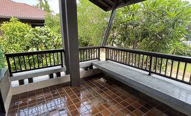 4 BR 4 Bathrooms at Setthasiri
