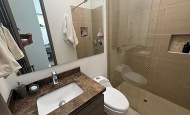 PRECIO DE OPORTUNIDAD-VENDO CASA EN MACADAMIA DEL RÍO, LA CALERA