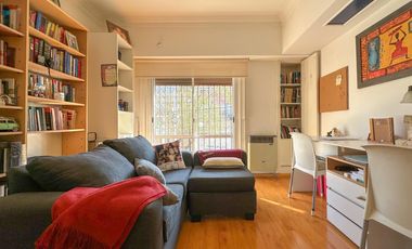 Casa en venta en Lanús Este con patio y piscina