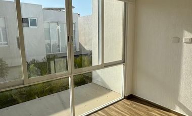 HERMOSA CASA EN HERMOSO CONDOMINIO VILANOVA